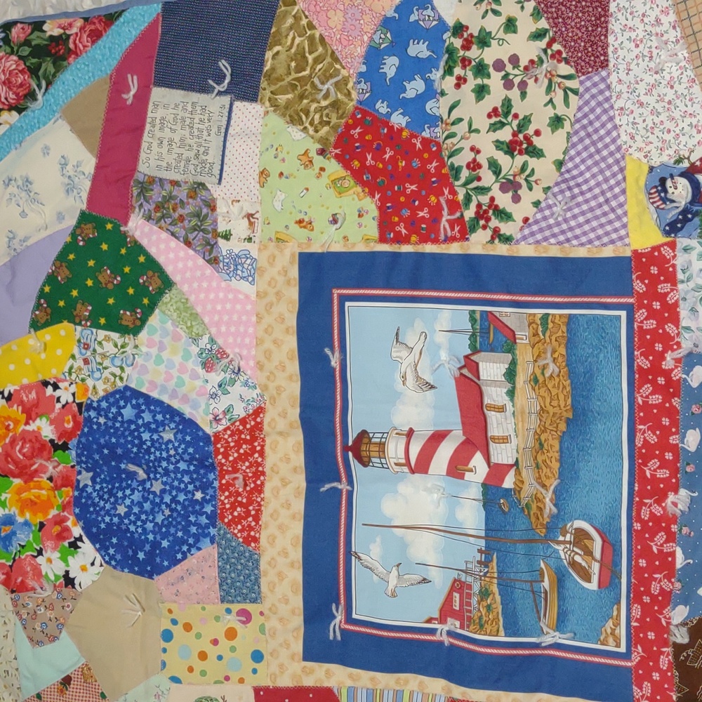 Handmade Crazy Quilt Blanket 42"X 33" - Picture 8 of 8